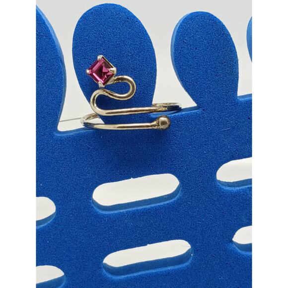 Sterling Silver Pretty Pink Crystal Rhinestone Toe Ring Adjustable Size Gift Box - Picture 6 of 7